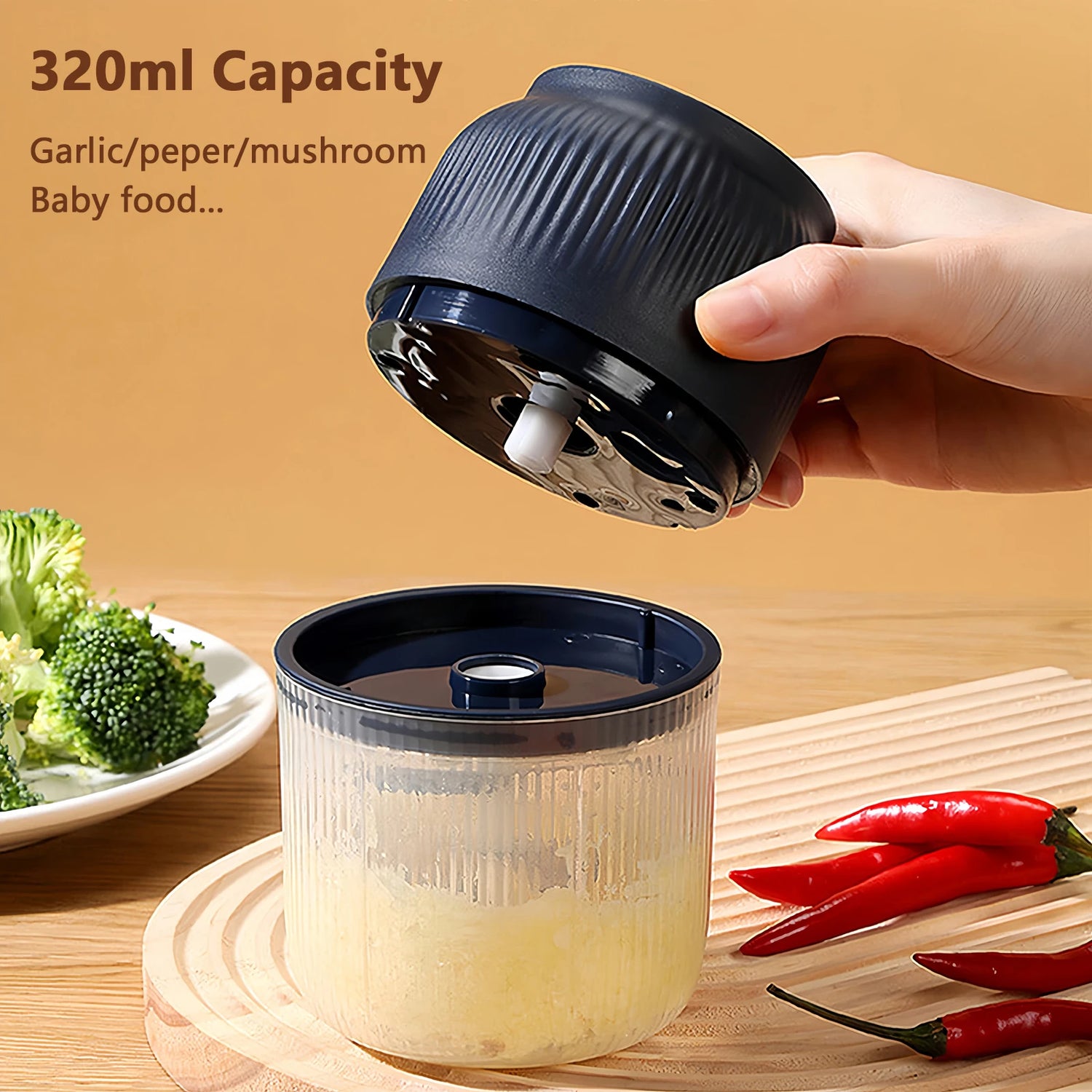 320ml Electric Mini Garlic Chopper – USB Rechargeable Food Grinder for Garlic, Ginger & Vegetables